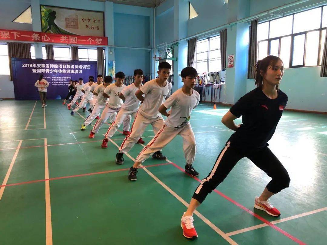 直播预告为什么青少年更要重视体能训练