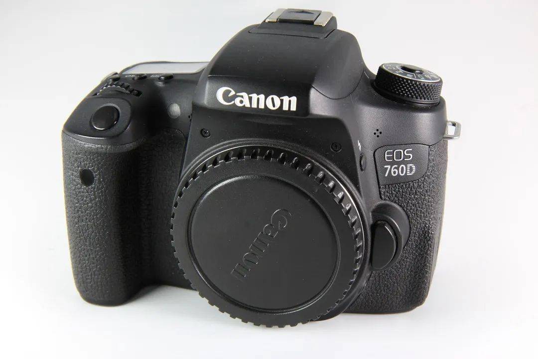 适马18-200 二代 红圈 佳能口 成色99新 900元12,佳能18-200 成色97新