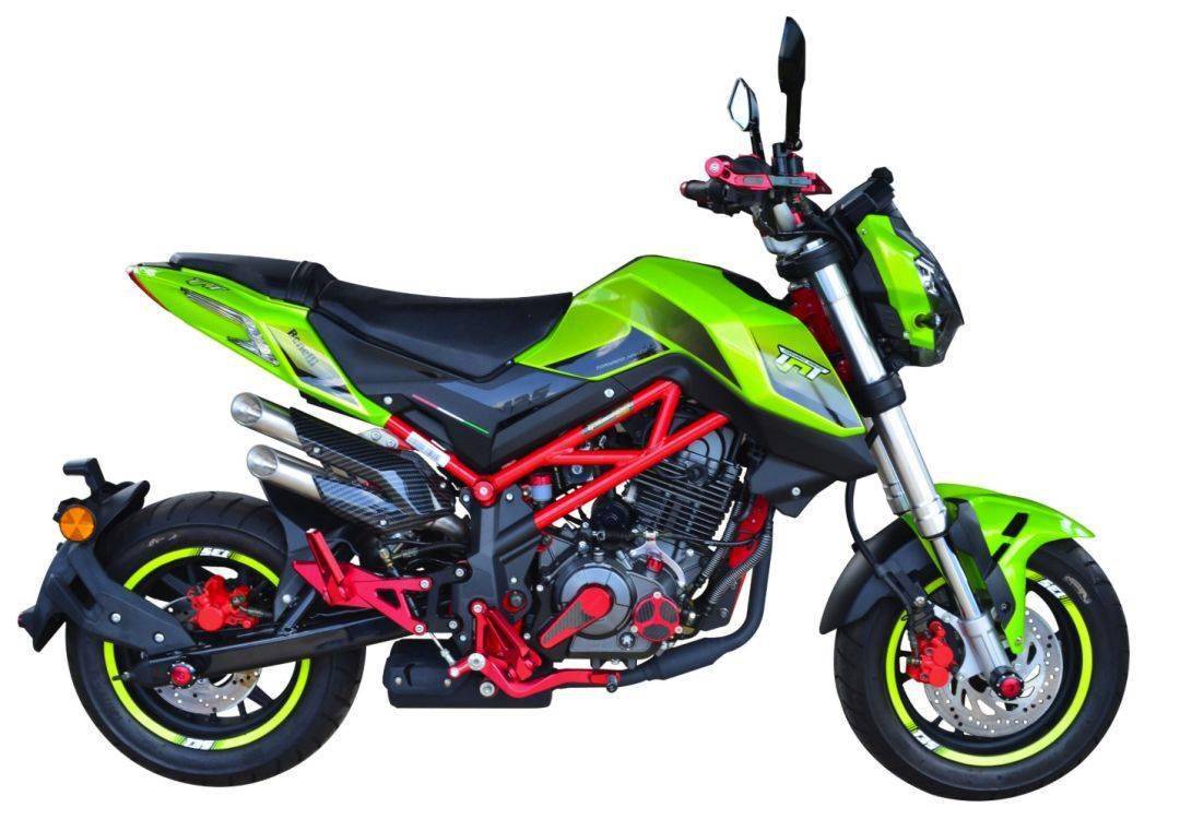 先给大家解释一下虽然这台车在国内叫小暴龙125,但