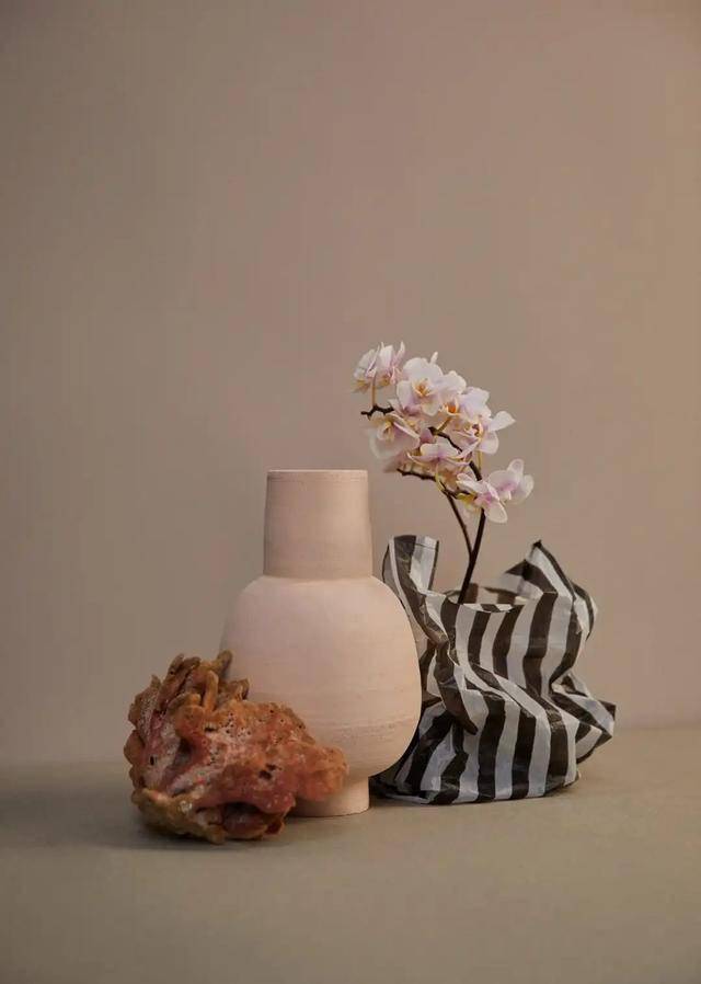 柔和细腻的莫兰迪色调在家装中的巧妙应用