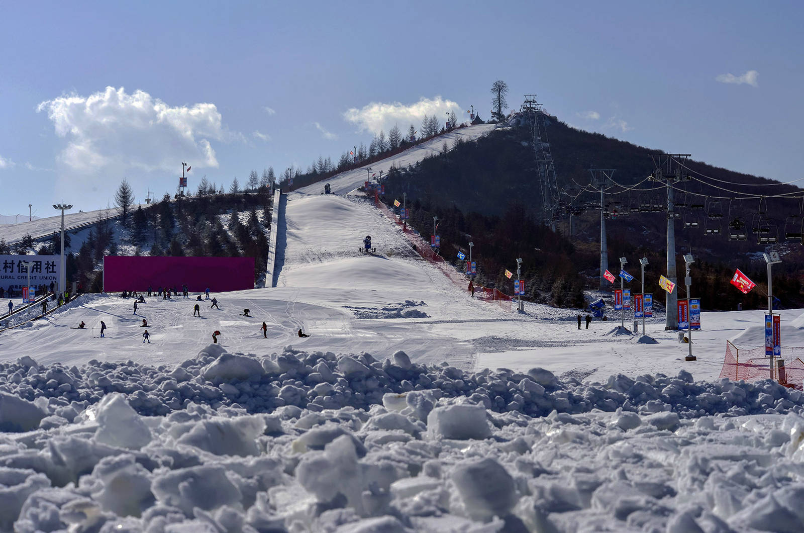 济南万科×卧虎山滑雪场，美好冰雪节惊喜启幕