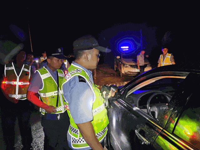 640_480gif 动态图 动图