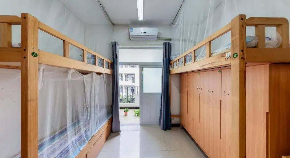 温江中学宿舍照片图片