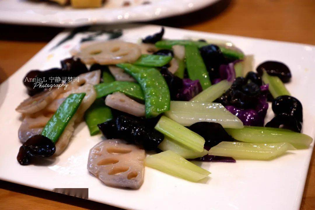 【粤菜】别有洞天的私房菜--食必居