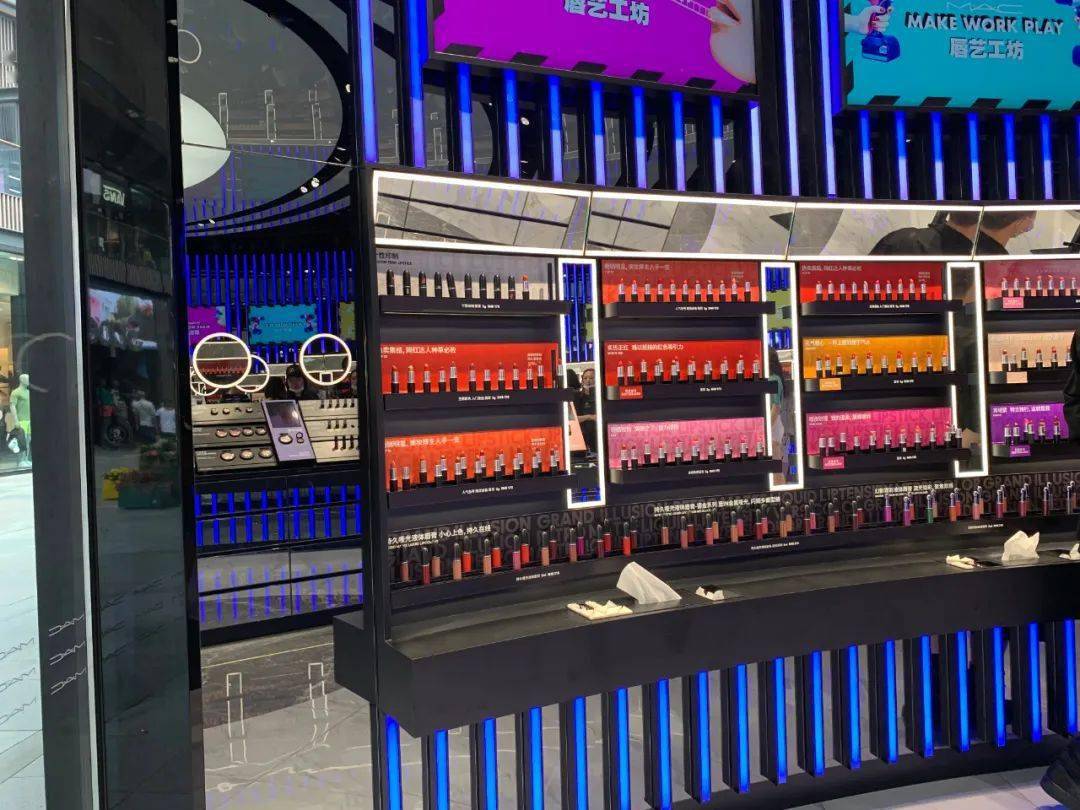 ne朱一龙限定礼盒,mac口红买二送一!成都新开首店逛起来!