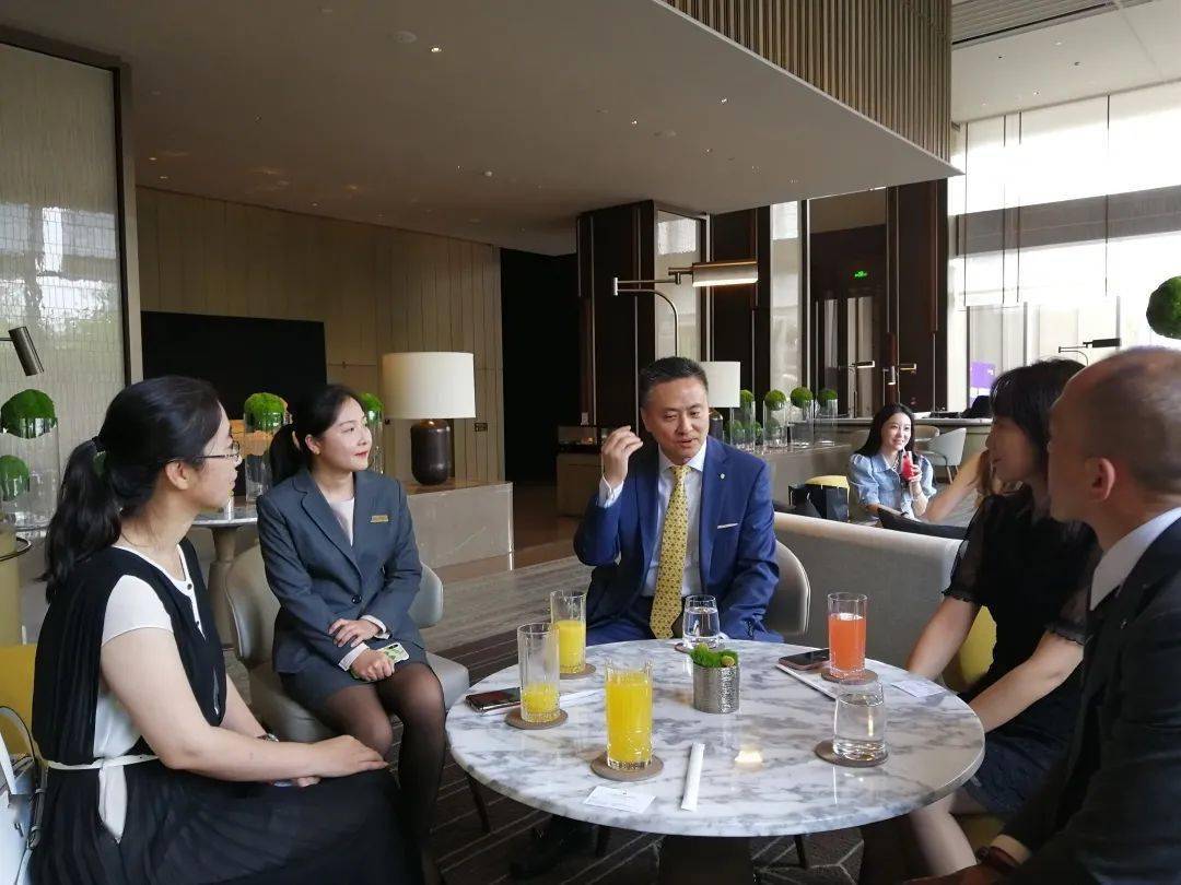 本次来访得到了经开洲际酒店的高度重视,酒店总经理李子华先生热情