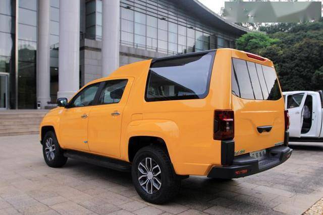 皮卡加盖成新趋势6年免检不限行假日高速免费但你真买吗