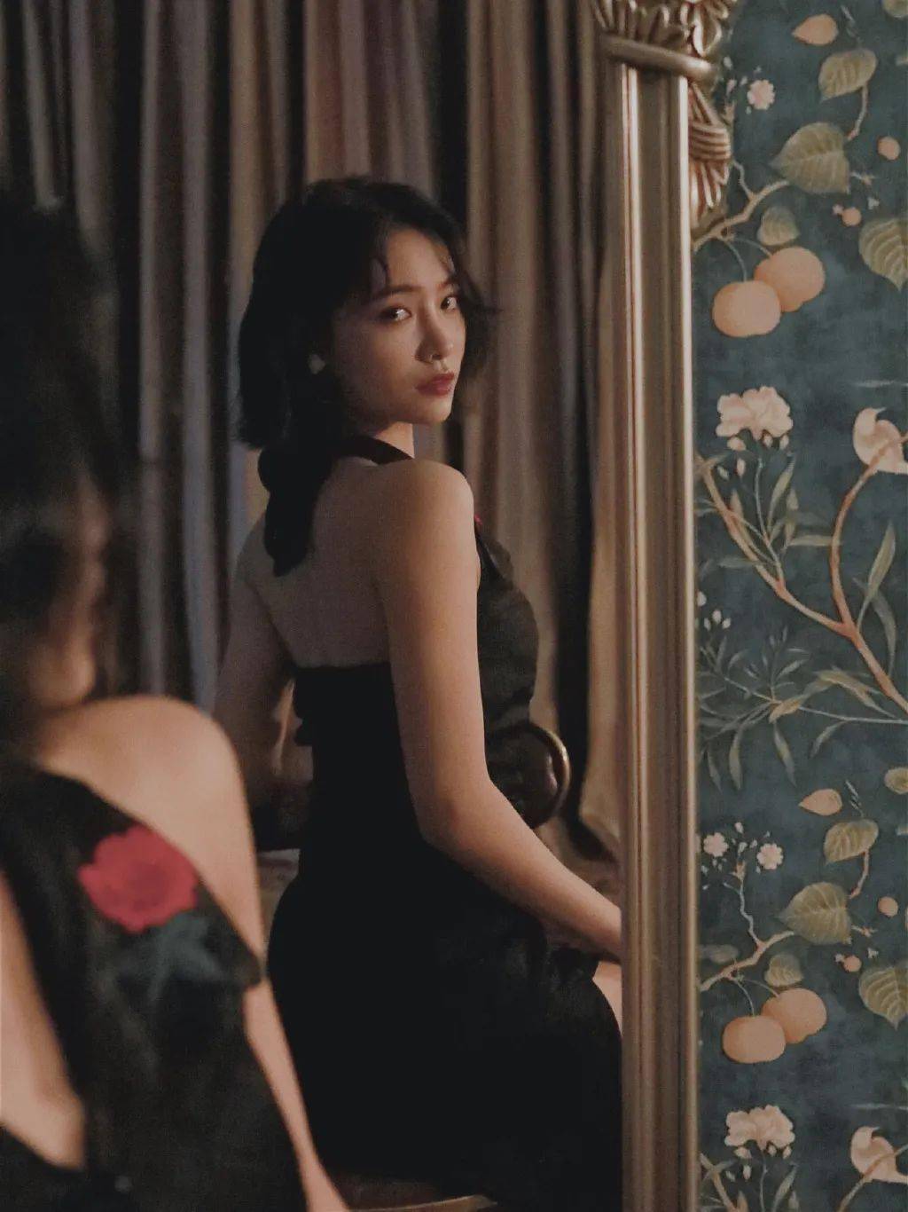 生活志丨许佳琪肩颈杀完美线条如何养成