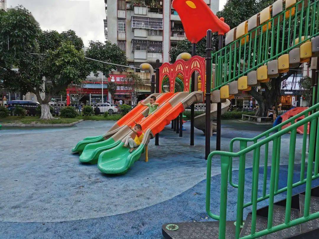 石碁文化广场恢复开放了,开放时间是