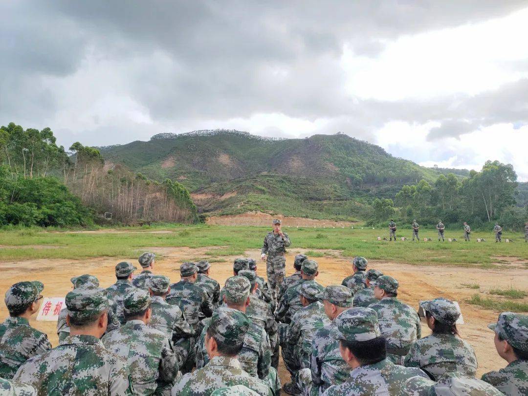 長泰民兵連長堅決聽黨指揮錘鍊過硬本領