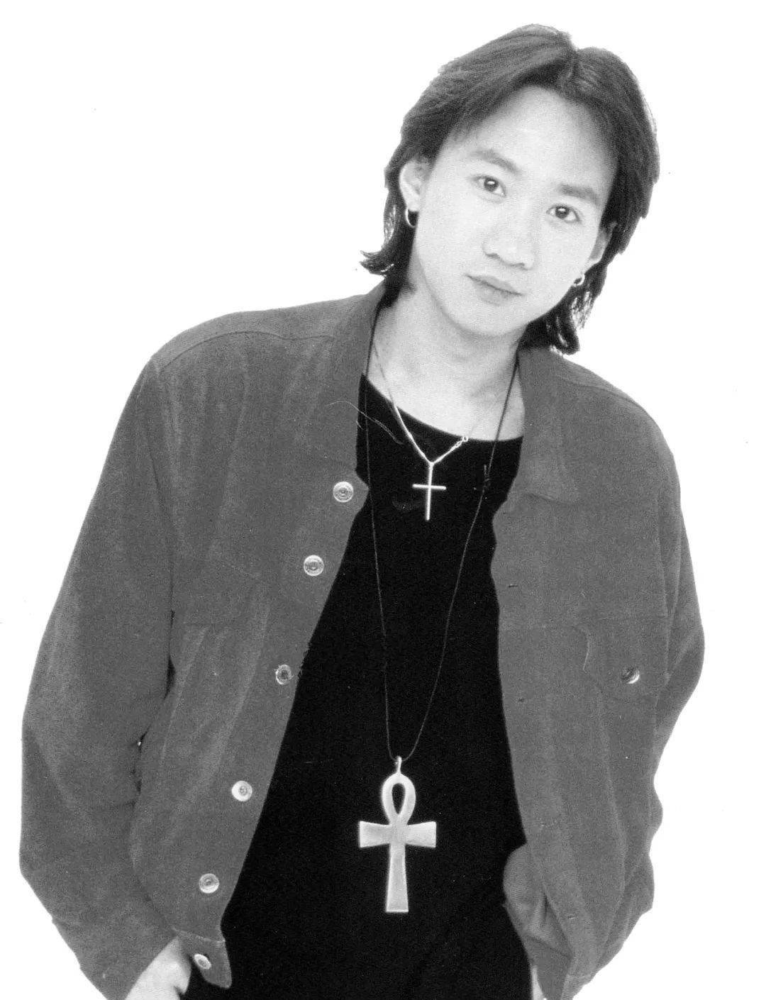 纪念日丨黄家驹:原谅我这一生不羁放纵爱自由_beyond