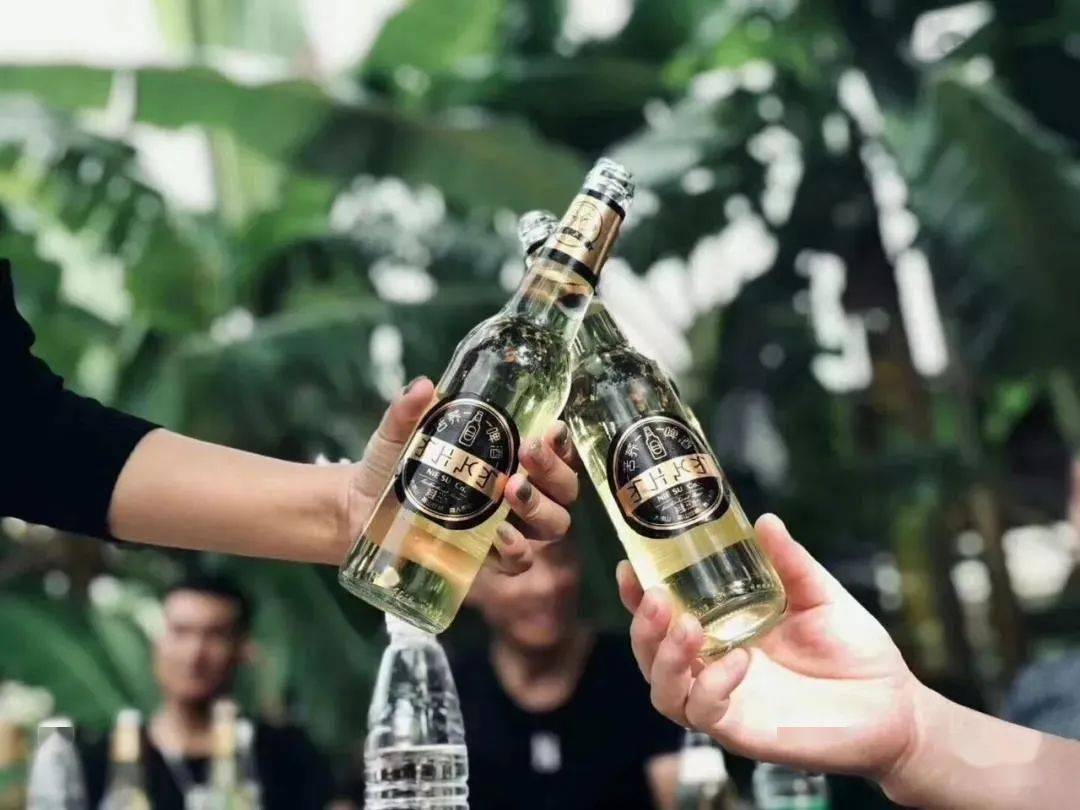 彝族聂苏(诺苏)啤酒品牌属凉山州诺苏啤酒有限公司旗下品牌,于2015年1