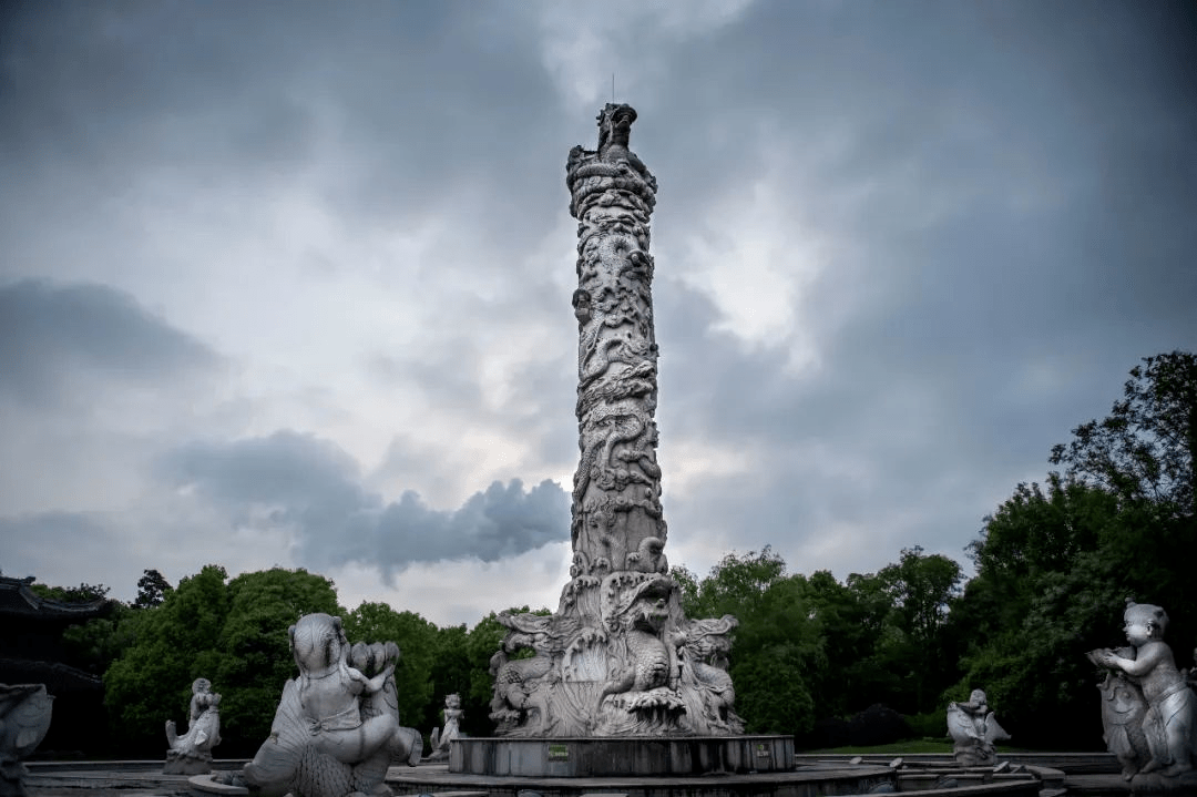 下午前往:城市绿谷景区.