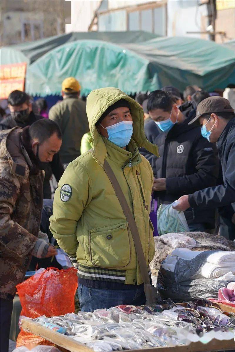 荆宏:你我的面孔