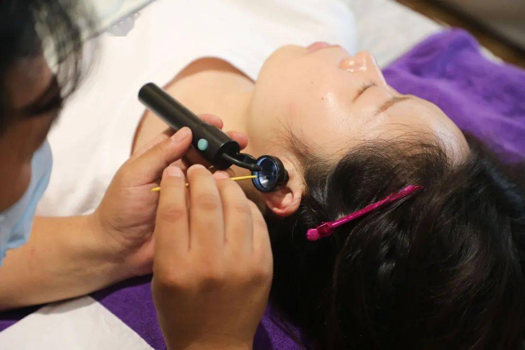 49.9元购买头皮养护 采耳套餐!75分钟让你爽到灵魂出窍!