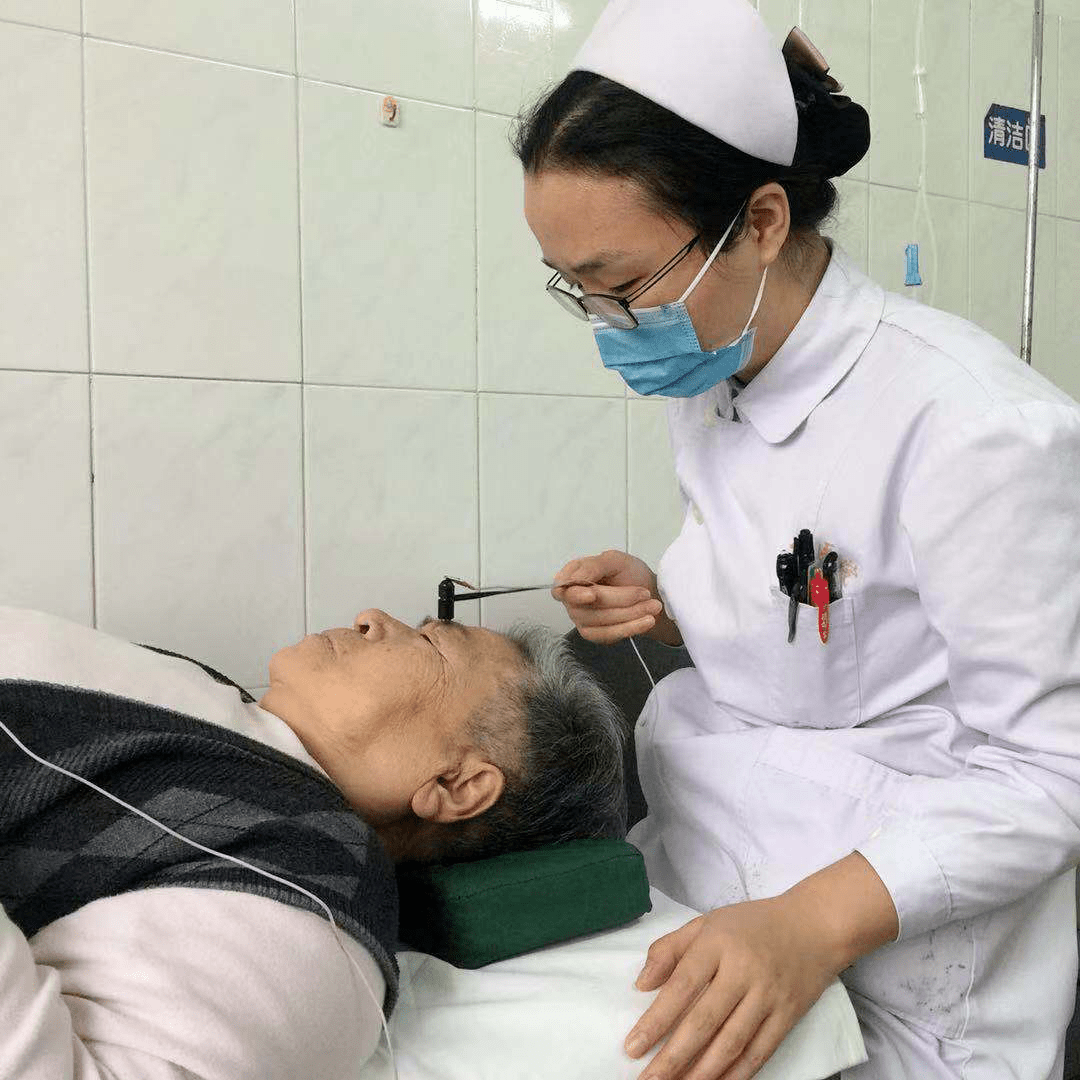 关于东方医院黄牛票贩子挂号，号贩子联系方式的信息
