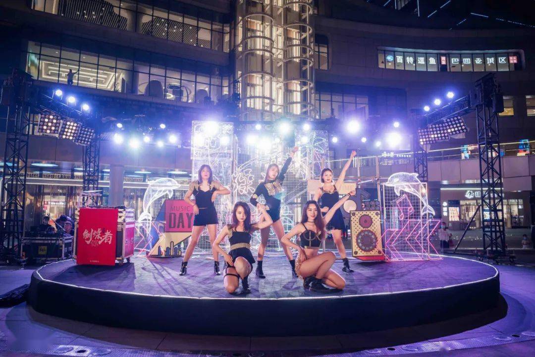 中国风的功夫街舞,将传统文化融合街头潮流,形成带有中原特色的新派