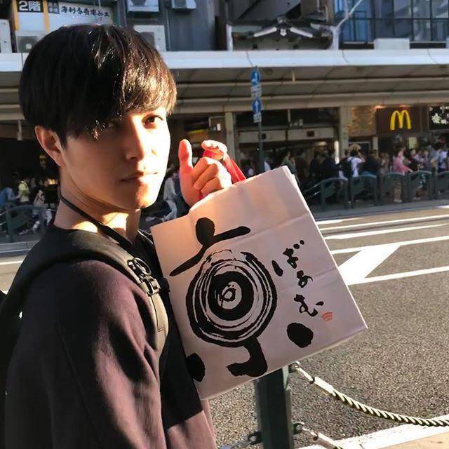 为什么假面骑士01观感很差却还能在豆瓣获得81分的高分