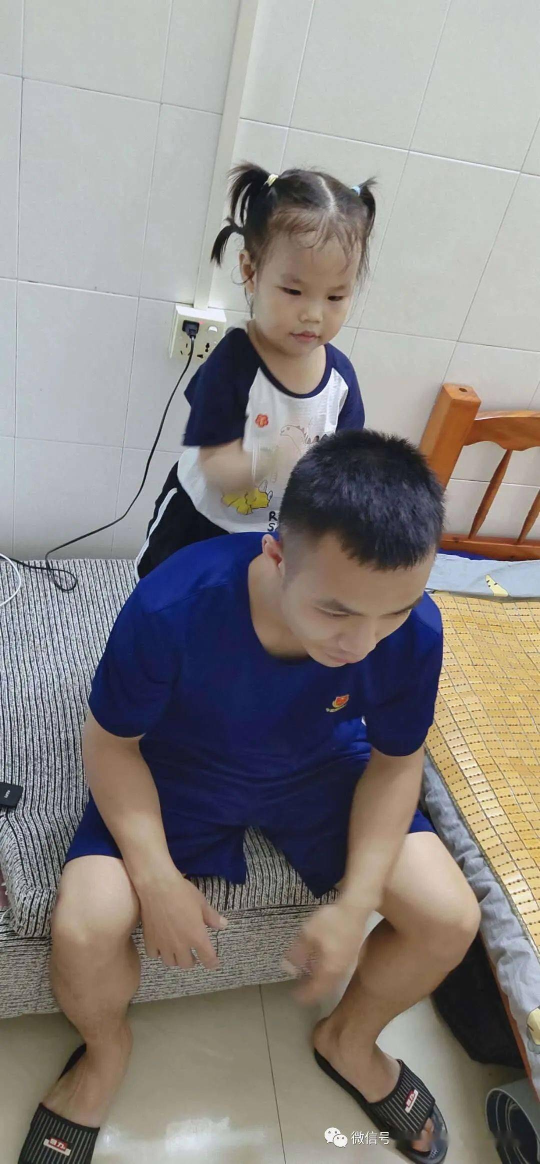 elfa校园活动东逸翠苑幼儿园开展父亲节主题活动爸气十足的父亲节礼物