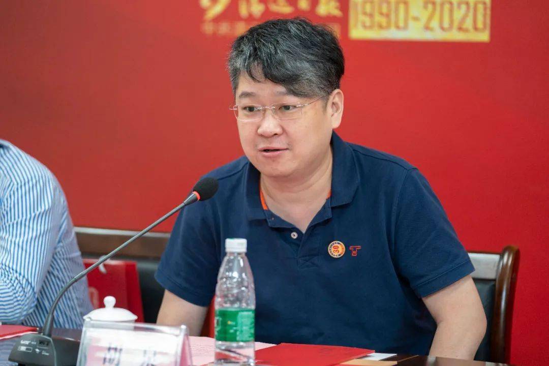胡泉 来自搜狐网