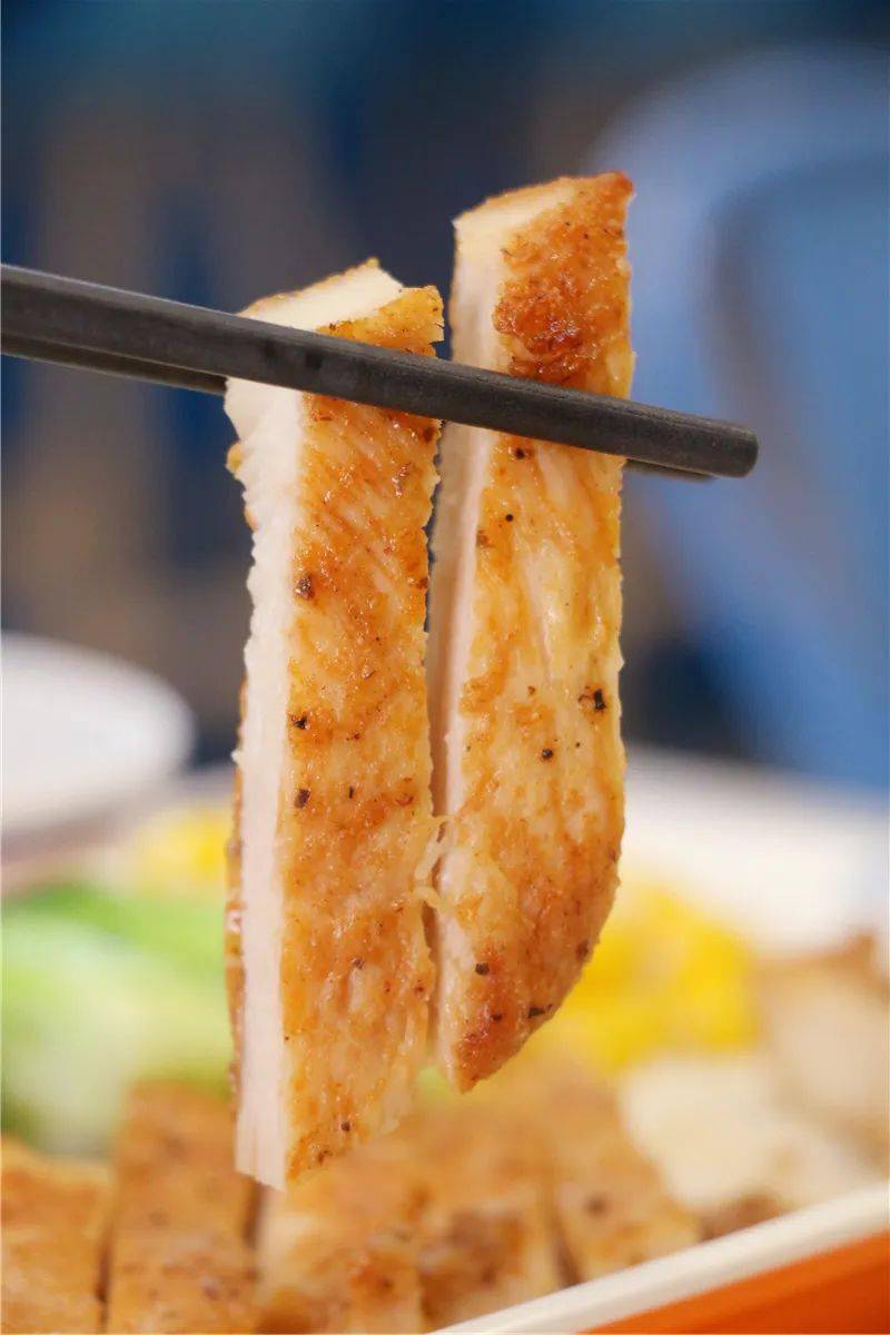 鲜嫩滑弹的香煎鸡排