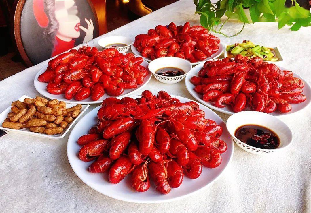 【小龙虾在召唤你出手】仅148元购 f30音乐餐吧 鲜活蒸虾套餐,10斤蒸