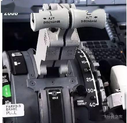 普通人和飞行员眼中的14个生活区别_飞机