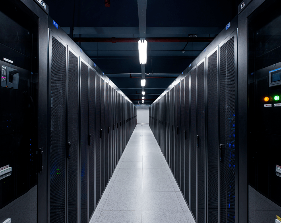 新基建下数据中心火了高速烧钱时代中小型可能会被收购