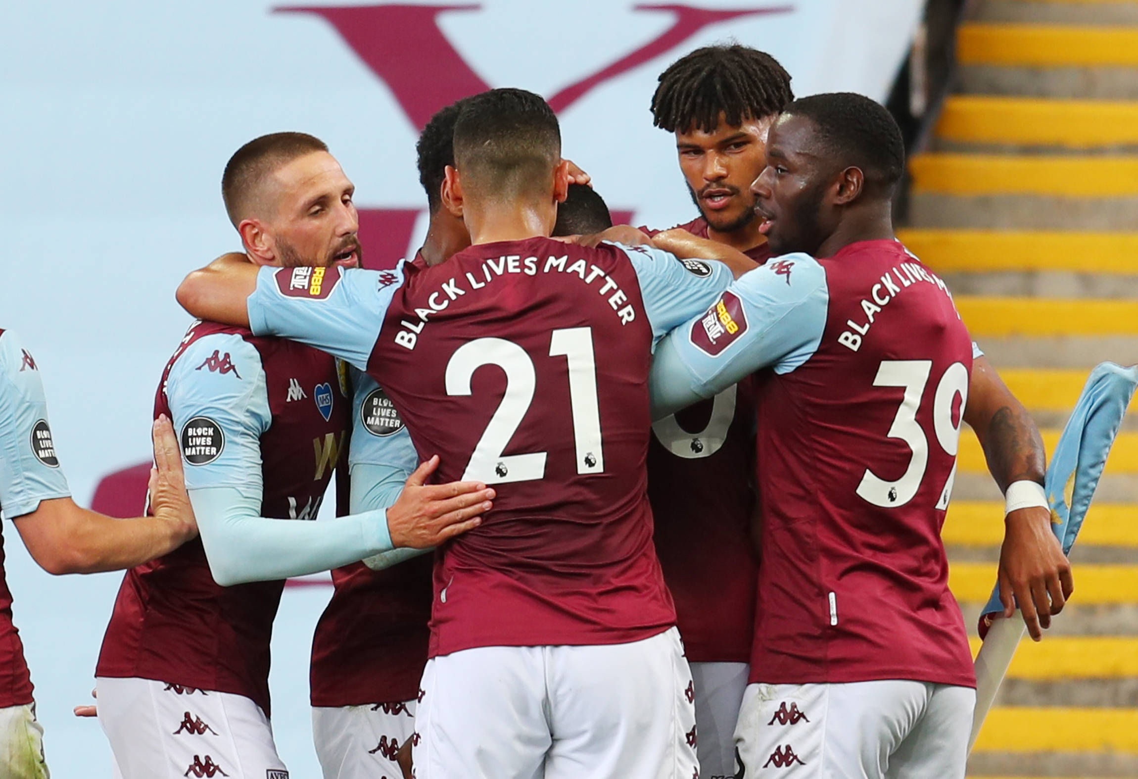 足球——英超:切尔西胜阿斯顿维拉