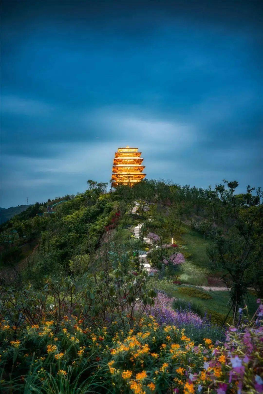 還有彩虹玻璃棧道,森林甜品店規劃展示館,生態科普館多種耍法等你解鎖