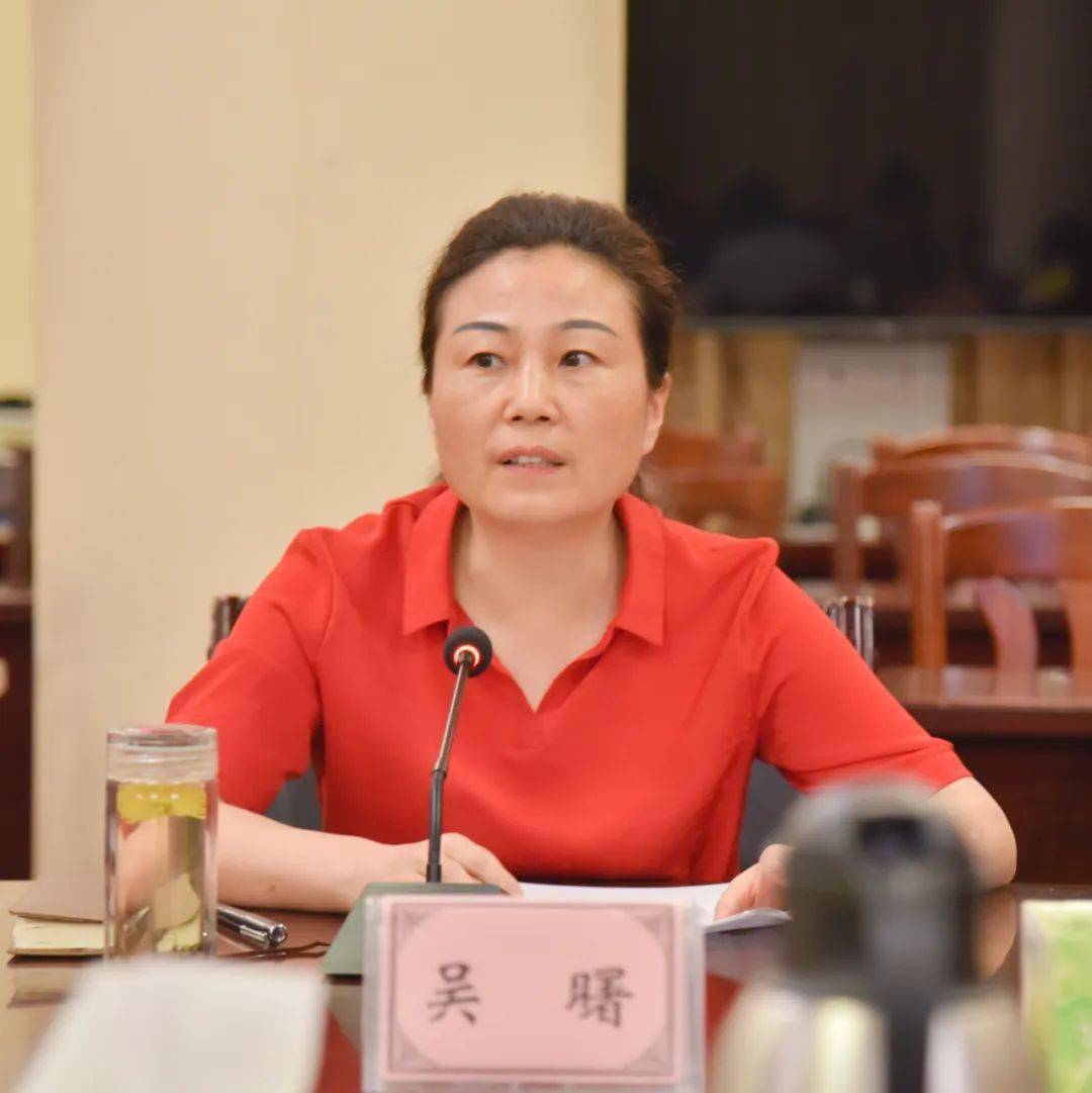 县领导董立新,吕军,俞益斌,程祖源,潘显峰,高中增,汪春辉,单文彬出席.