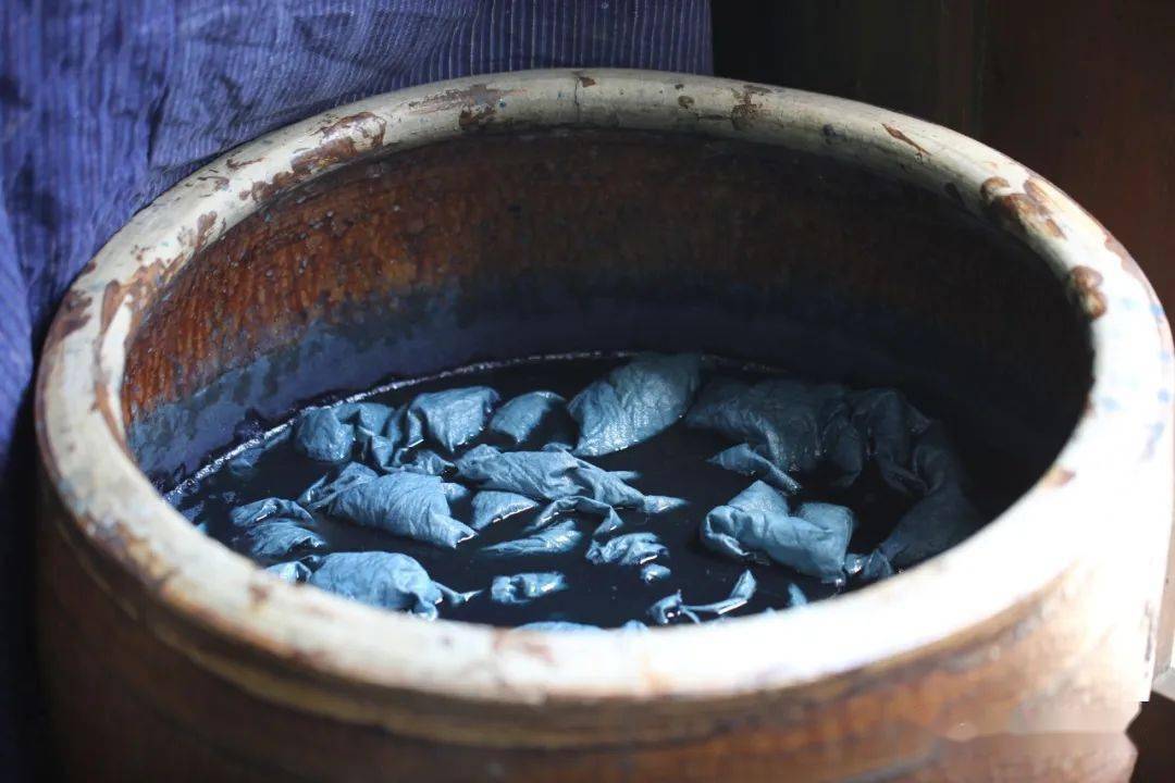 上外松外流动艺术馆松江染布