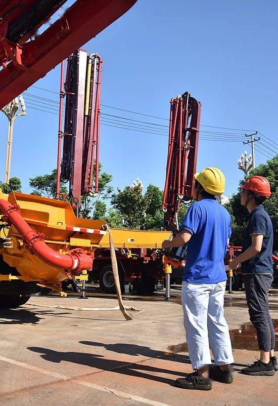 你再也不能错过这次一夜暴富的机会了!——《泵车从业者摆摊图鉴》_地