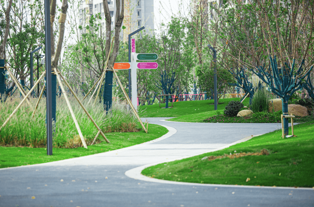 阜南这里的业主太幸福了!啤酒龙虾节来了,准备开吃吧