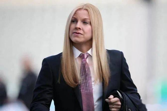 英超20队主教练女版形象pk_霍维