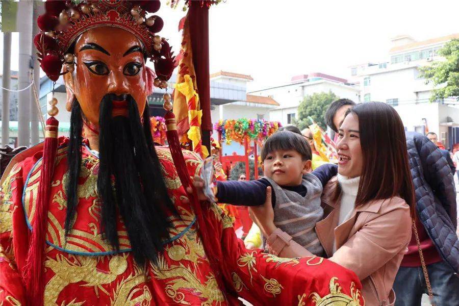 钟村人的骄傲钟村康公出会授牌了被认定为番禺第五批非遗代表性项目