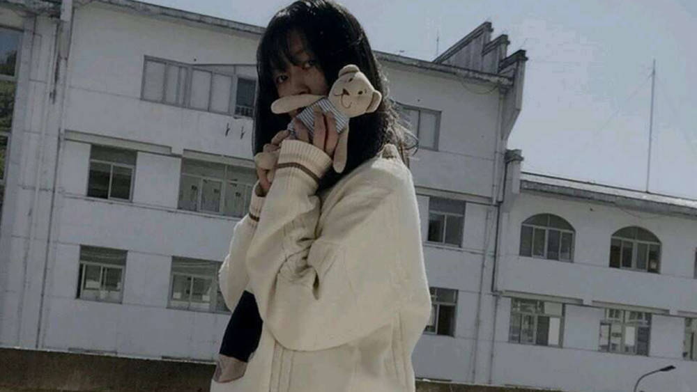 王者荣耀班草大厅cpdd网恋半年女友发来1张自拍看清模样决定奔现