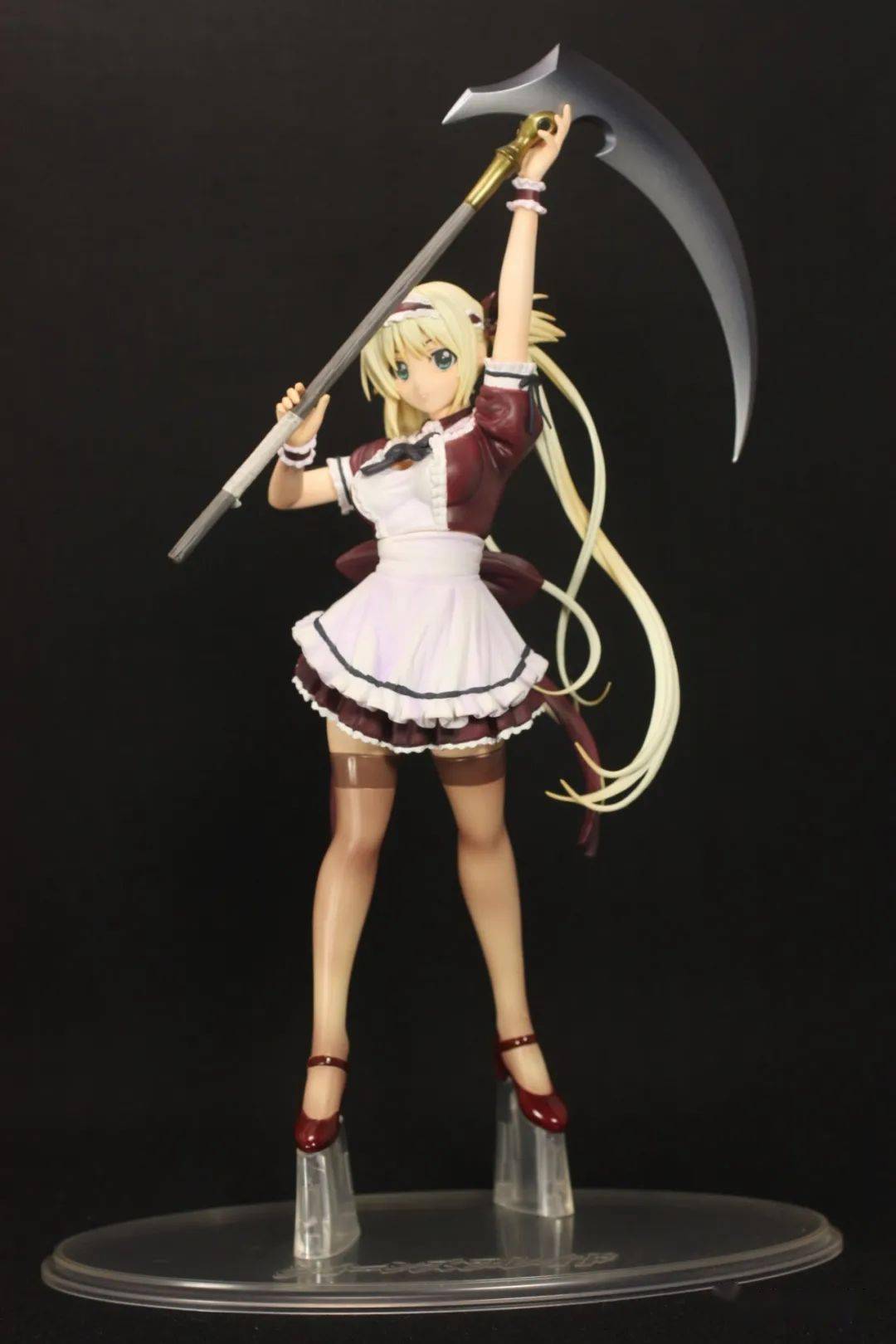 素材: pvc尺寸: h=190mm作品: 女皇之刃 叛乱角色: 艾莉原型: キバヤ