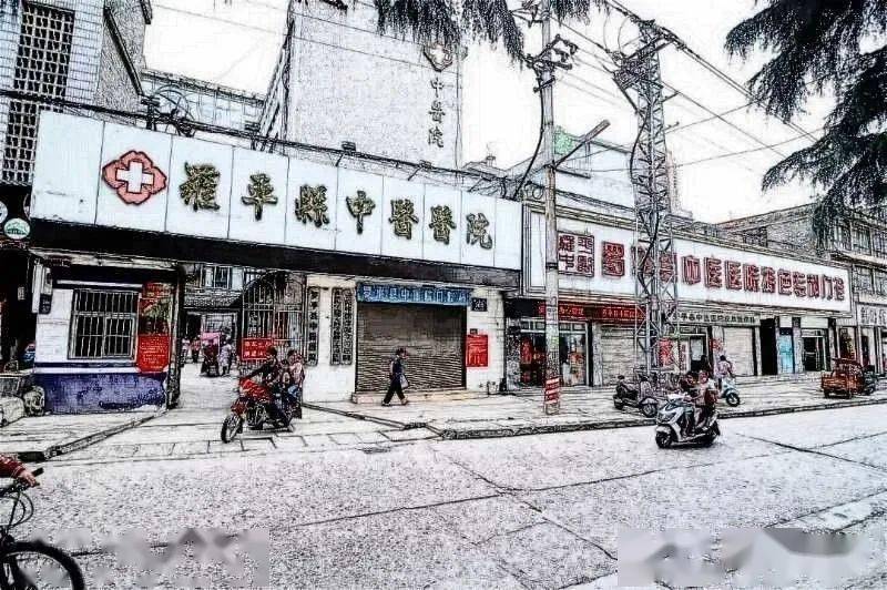 罗平这条老街,旺足几十年!一进去就穿越回20年前.