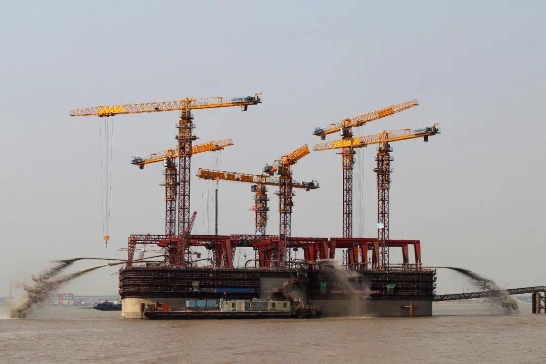 刚刚,沪苏通长江公铁大桥开通!