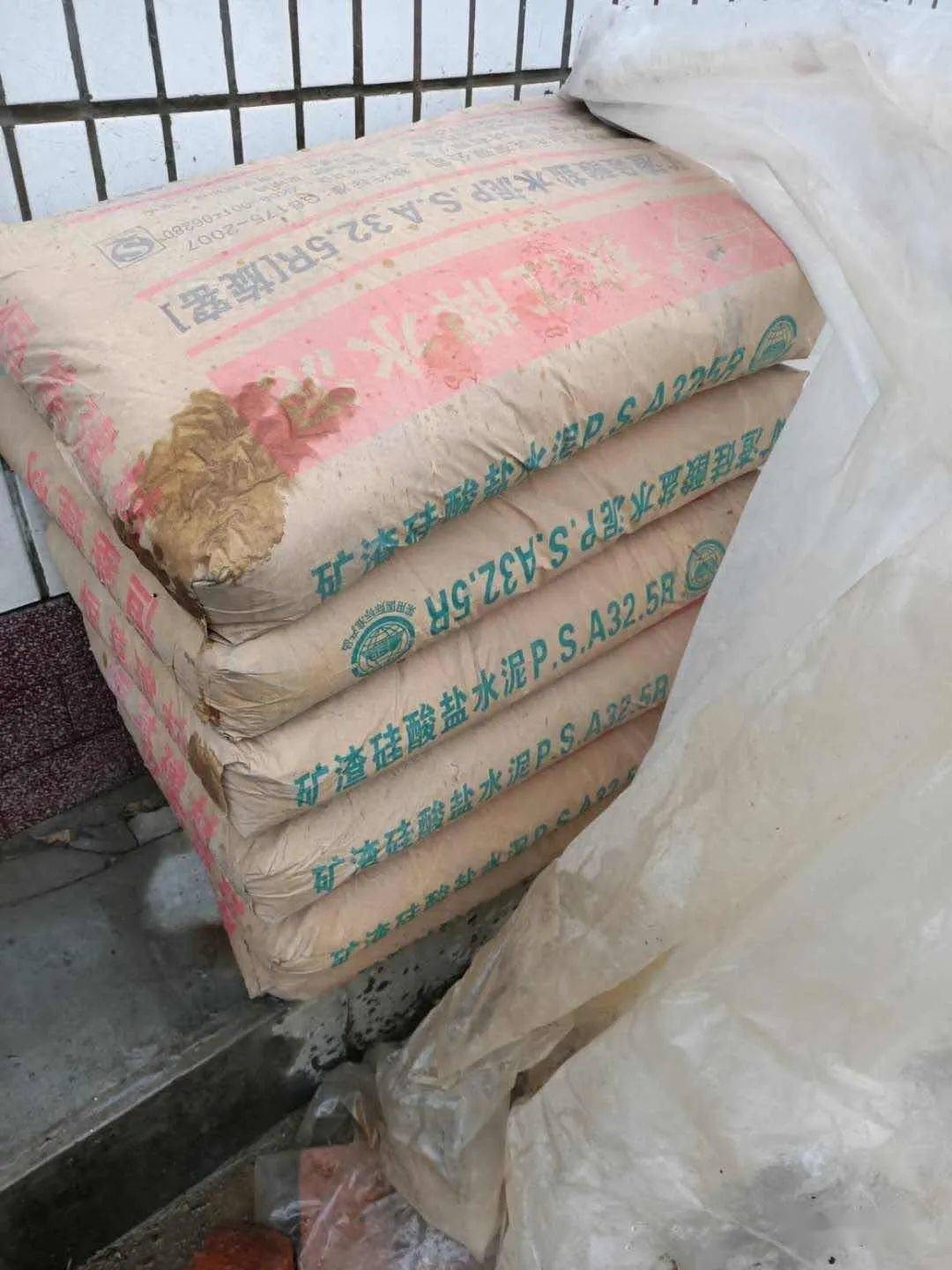 紫金一村民打棚一个月了水泥还不够硬怀疑买了水货