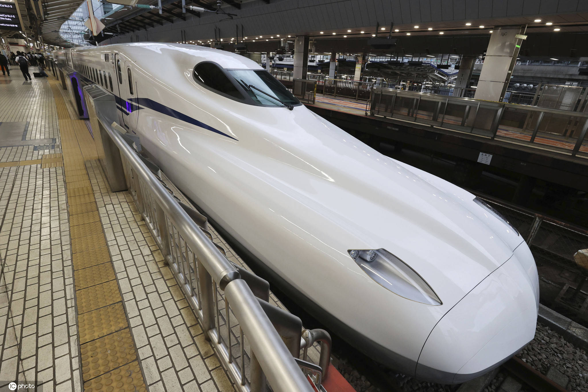 日本新幹線n700s列車正式運行