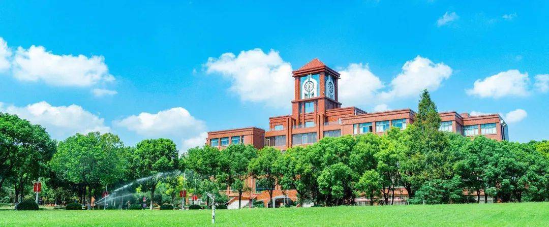 一,学校全称上海杉达学院二,就读校址金海校区地址为上海市浦东新区