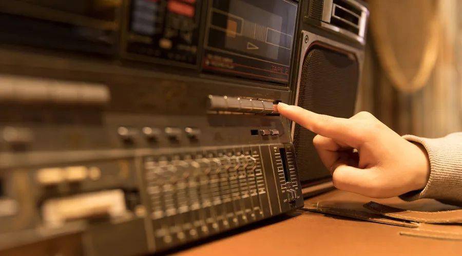 20多年前周淮路上一声电波,把周口声音最远传到了日本!_广播电台