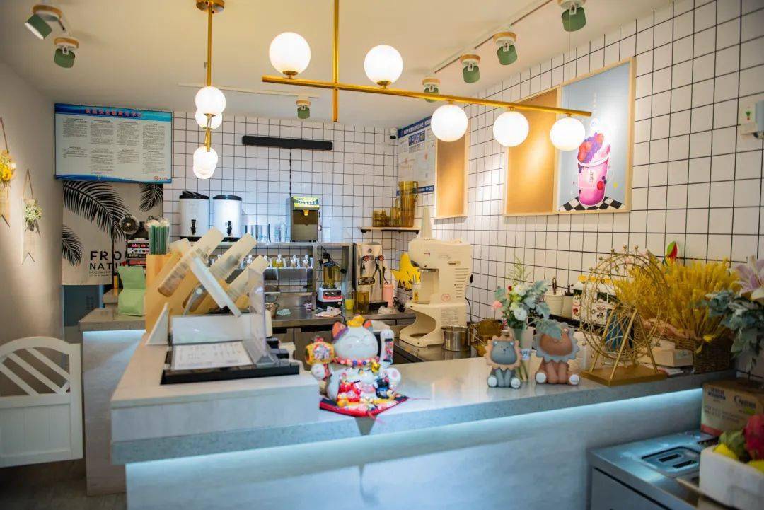 9元限时秒杀鲜果刨冰,靖江路的这家宝藏刨冰店瞒不住啦!