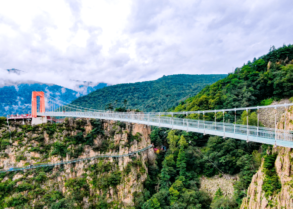 鸳鸯峰景区介绍图片