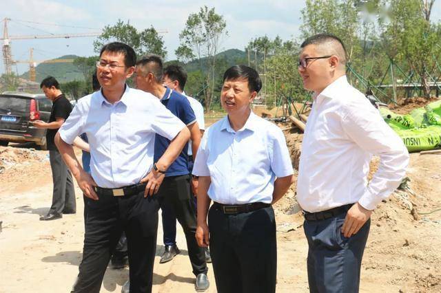 长春市文广旅局副局长张占铎调研神鹿峰旅游度假区