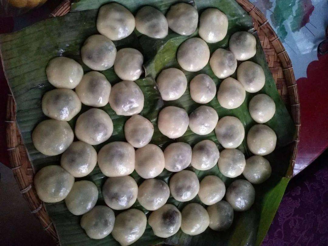 螺蛳粉酸粉,猪杂粉卷筒粉炒粉宾阳风味说到宾阳的特色美食,那可就多了