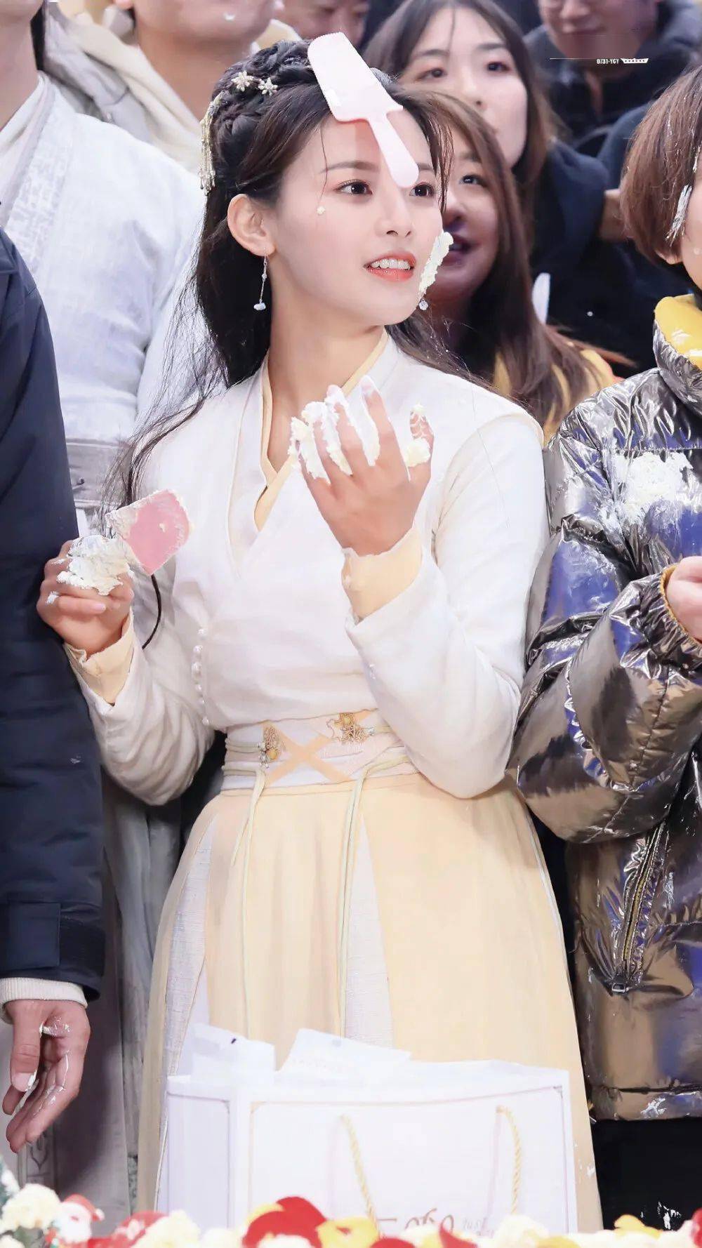 【手机壁纸】杨超越古装