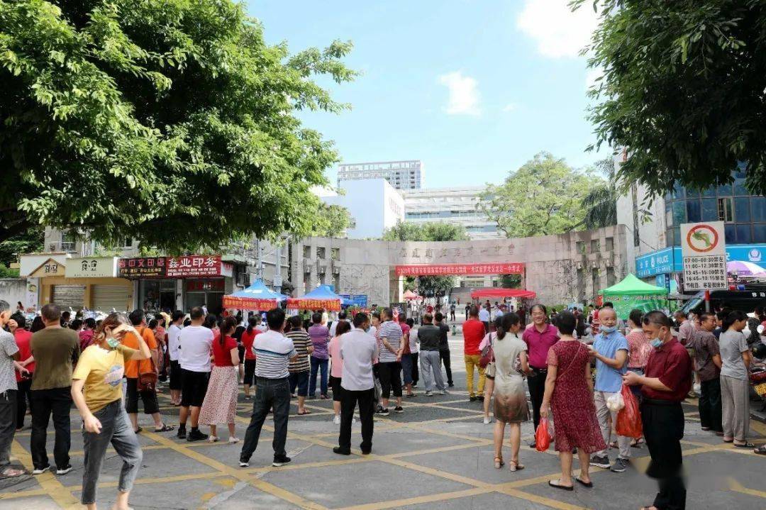 直击福建高考现场!奔涌吧,后浪!